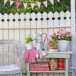 20 Beautiful Fence Designs and Ideas